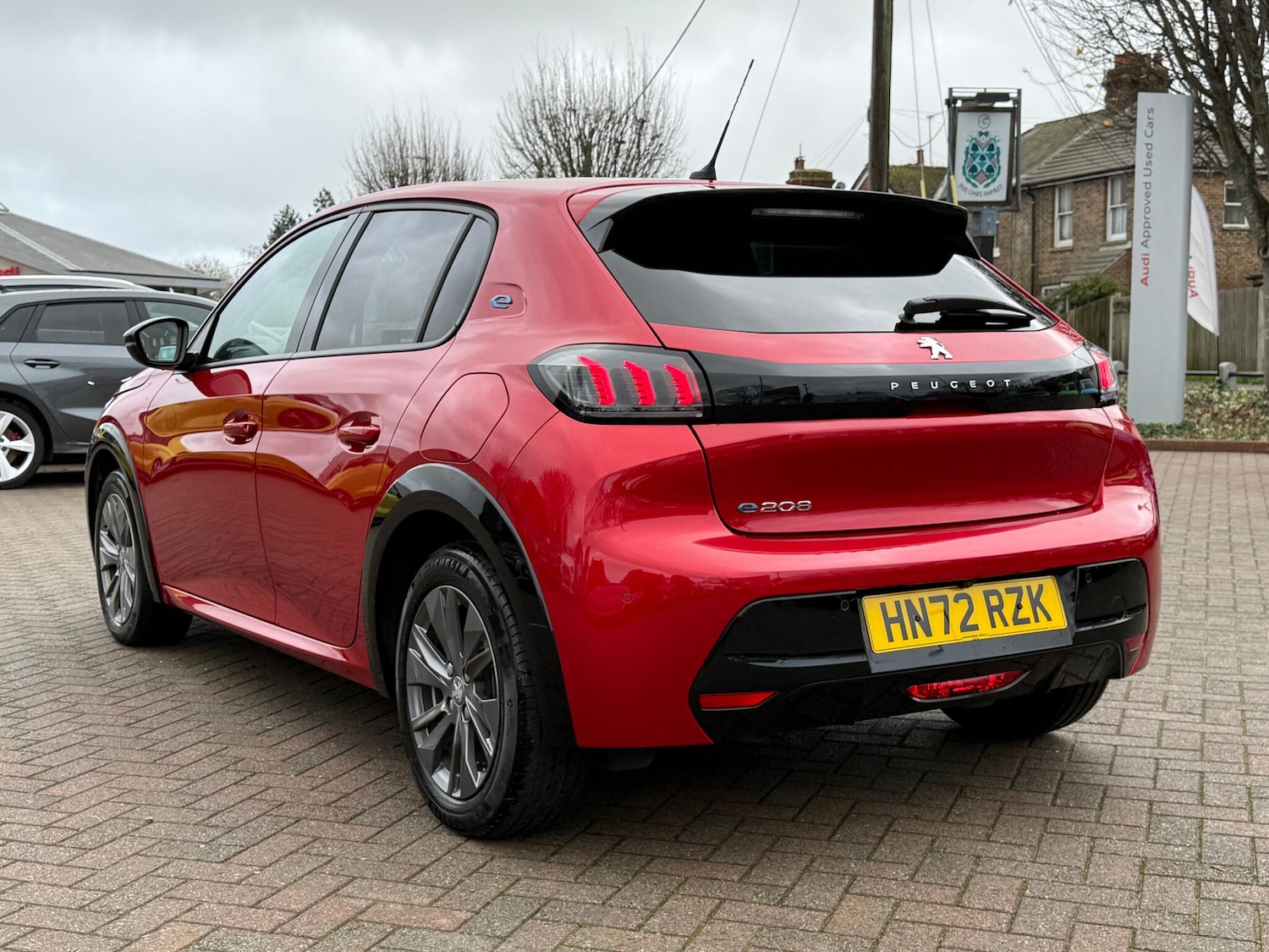 Used Peugeot E-208 2023 for sale - 76865359: Photo 29