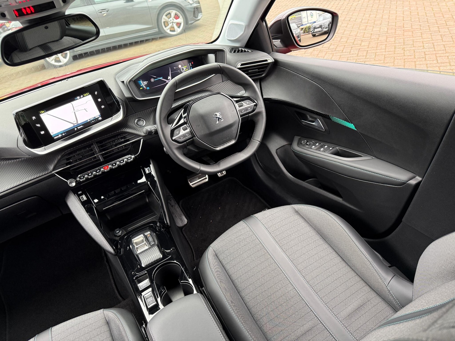 Used Peugeot E-208 2023 for sale - 76865359: Photo 38