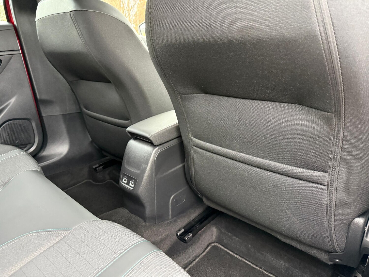 Used Peugeot E-208 2023 for sale - 76865359: Photo 42