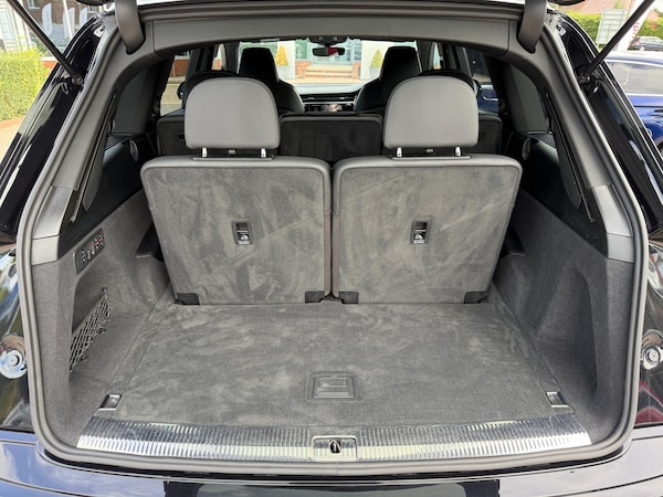 Used Audi SQ7 2020 for sale - 75578476: Photo 36