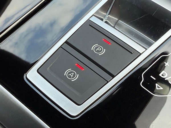 Used Audi SQ7 2020 for sale - 75578476: Photo 41