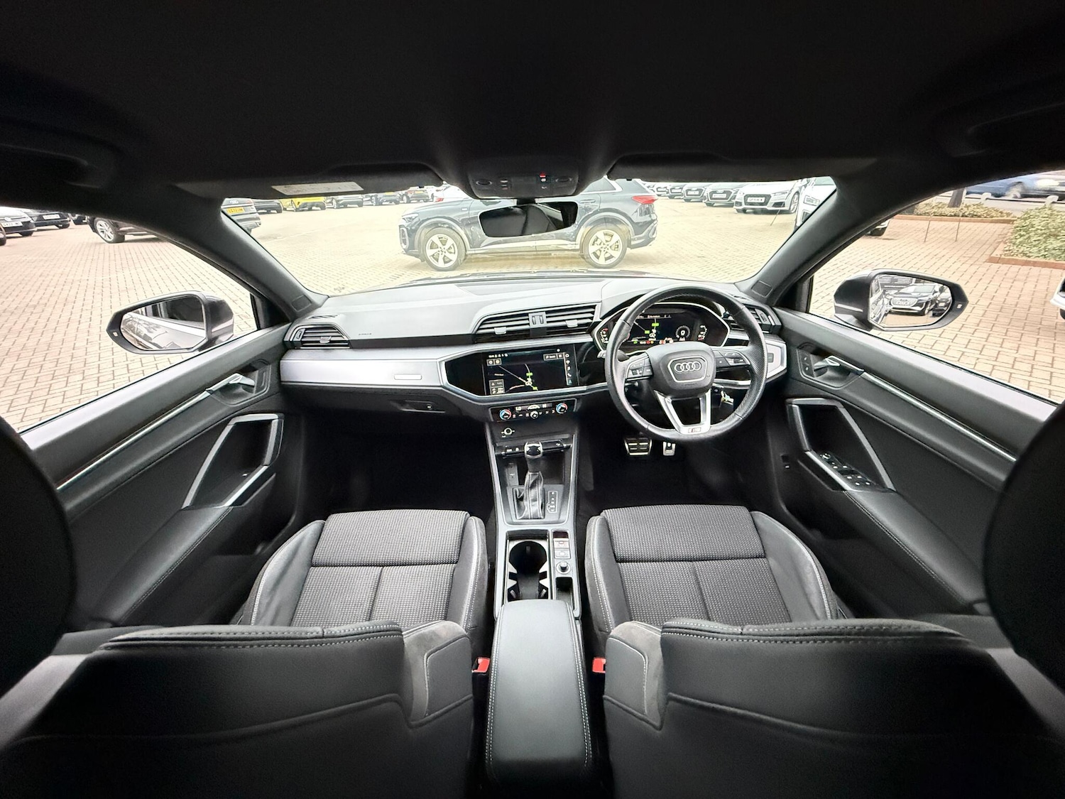 Used Audi Q3 2021 for sale - 77344739: Photo 3