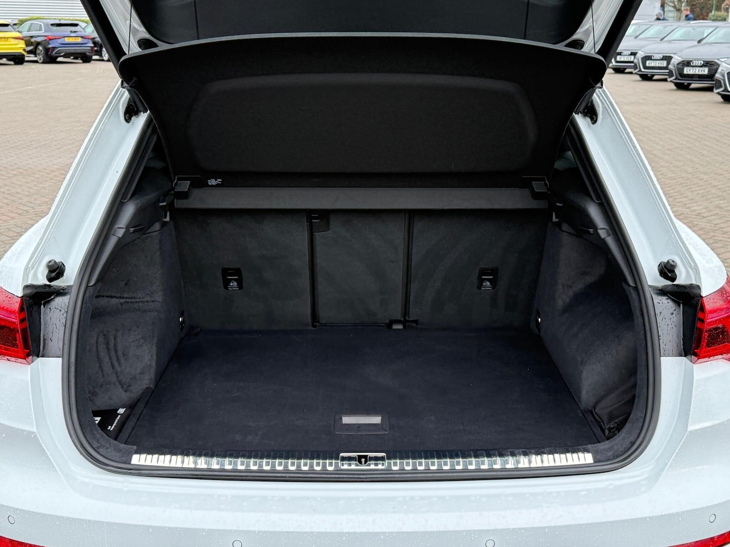 Used Audi Q3 2024 for sale - 77255266: Photo 35