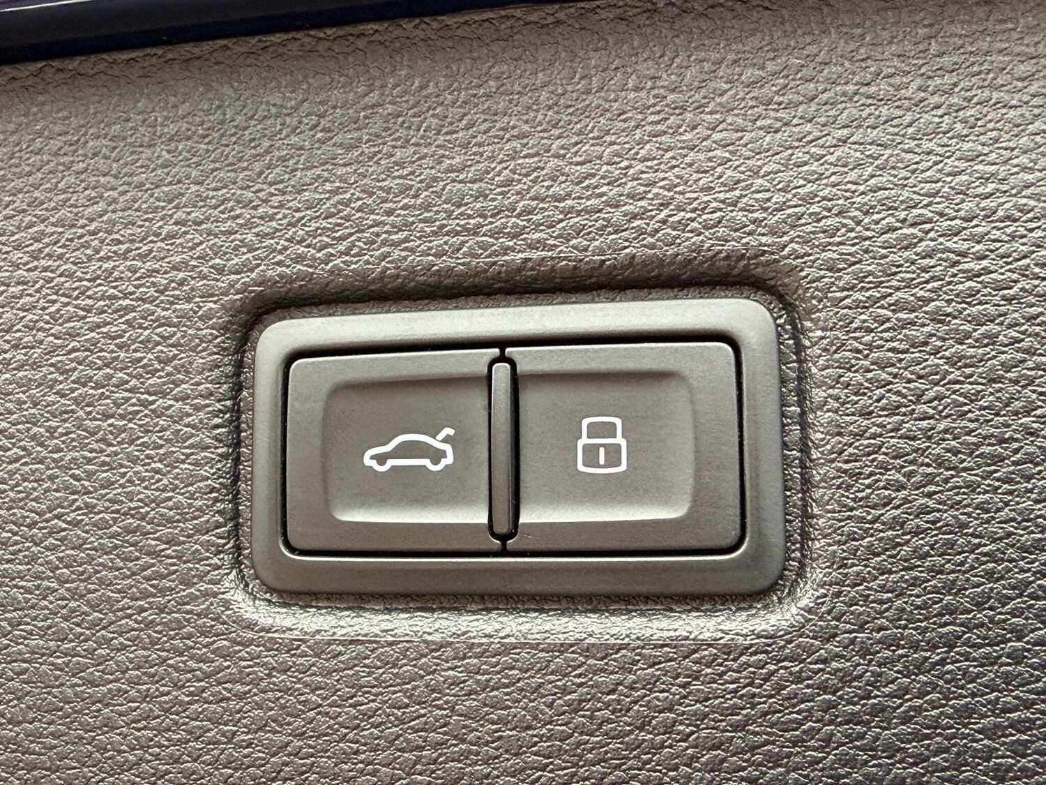 Used Audi Q7 2022 for sale - 77695498: Photo 39