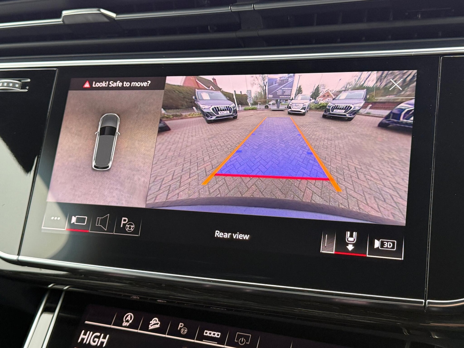 Used Audi Q7 2022 for sale - 77695498: Photo 4