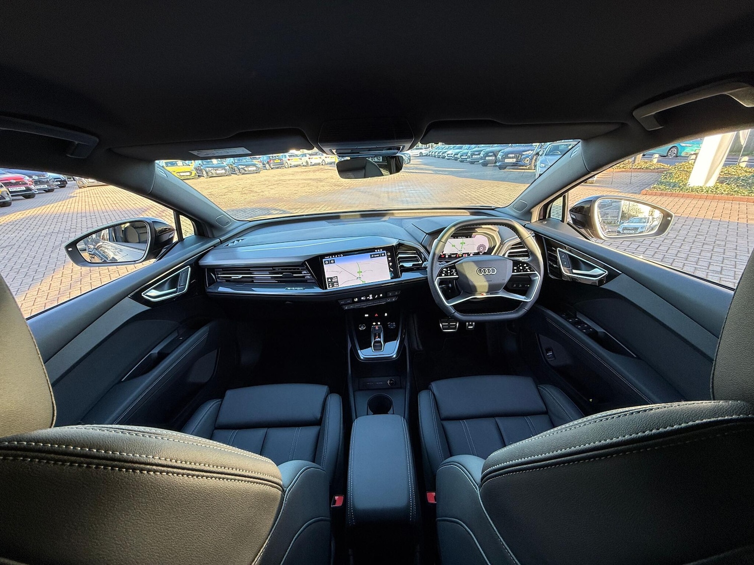 Used Audi Q4 e-tron 2025 for sale - 77144315: Photo 3