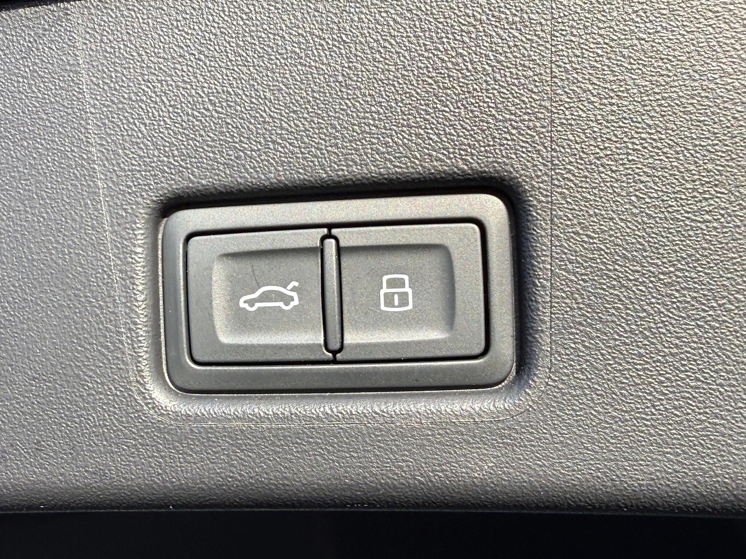 Used Audi Q4 e-tron 2025 for sale - 77144315: Photo 41