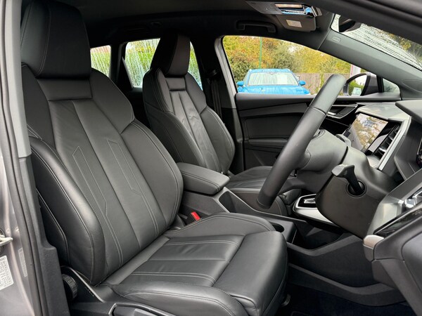 Used Audi Q4 e-tron 2024 for sale - 76270820: Photo 28