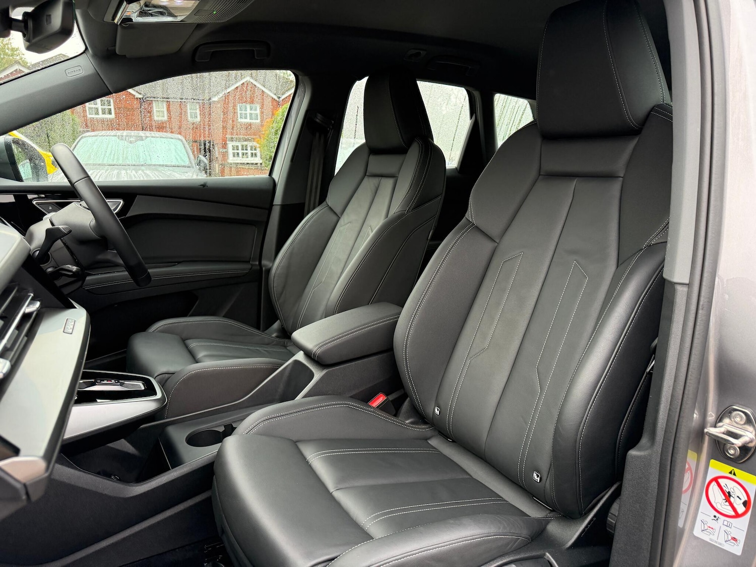 Used Audi Q4 e-tron 2024 for sale - 76270820: Photo 30