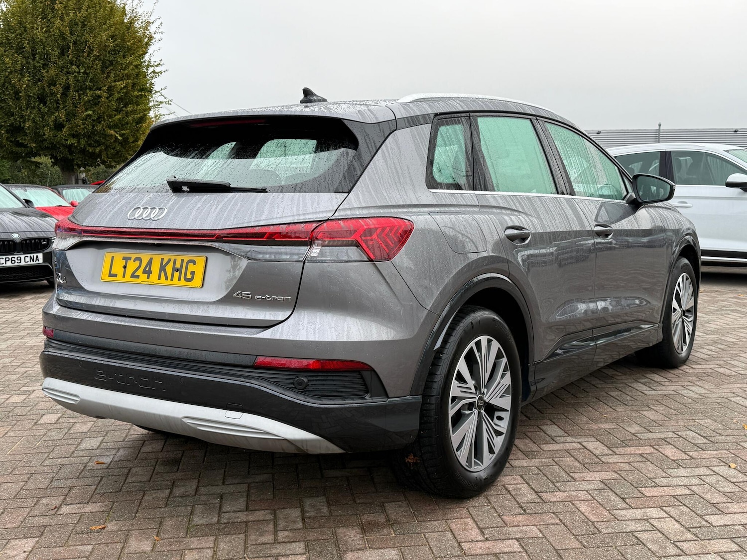 Used Audi Q4 e-tron 2024 for sale - 76270820: Photo 4