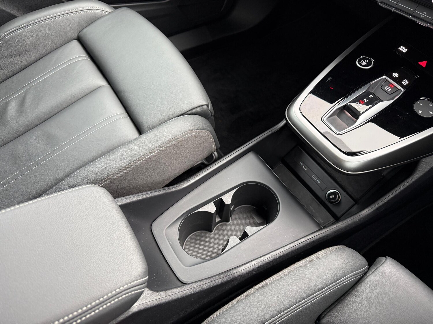 Used Audi Q4 e-tron 2024 for sale - 76270820: Photo 40