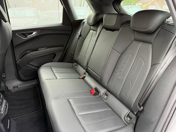 Used Audi Q4 e-tron 2024 for sale - 76270820: Photo 41
