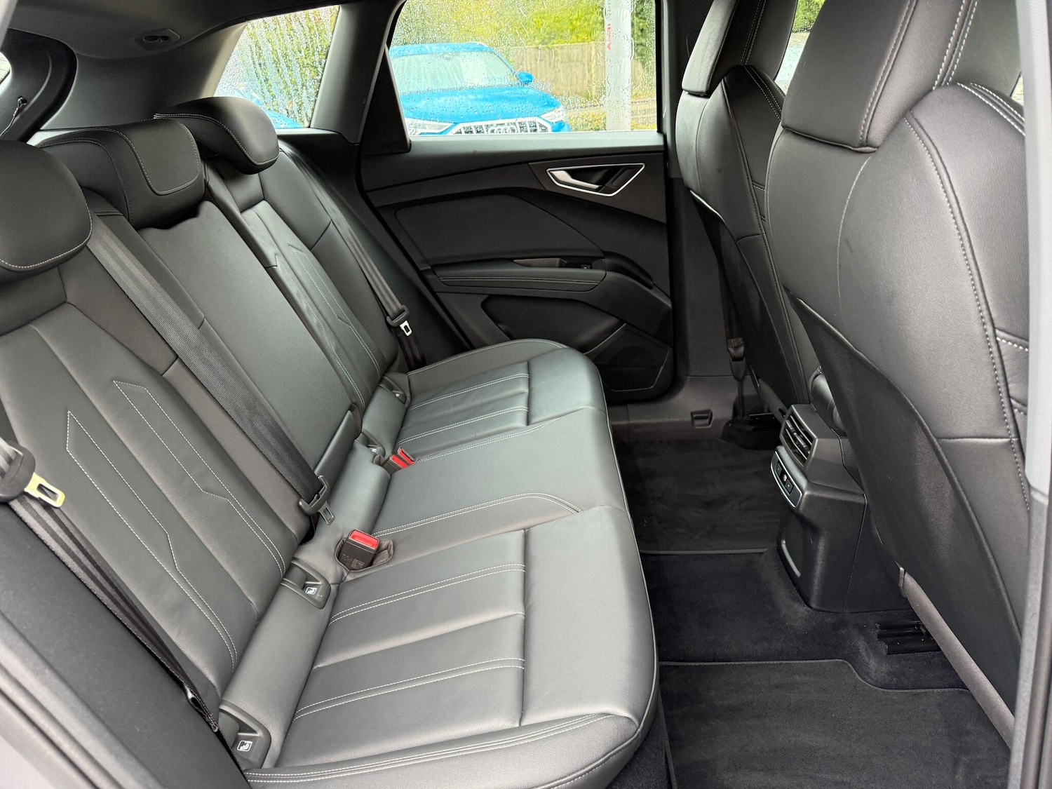 Used Audi Q4 e-tron 2024 for sale - 76270820: Photo 45