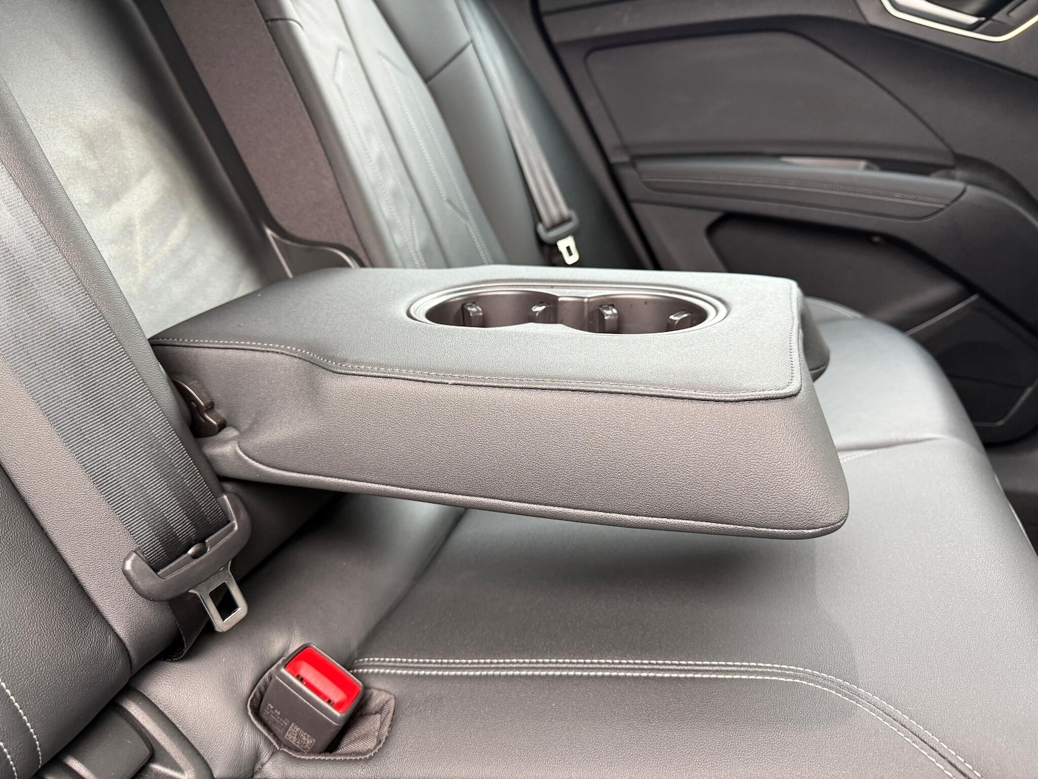 Used Audi Q4 e-tron 2024 for sale - 76270820: Photo 46