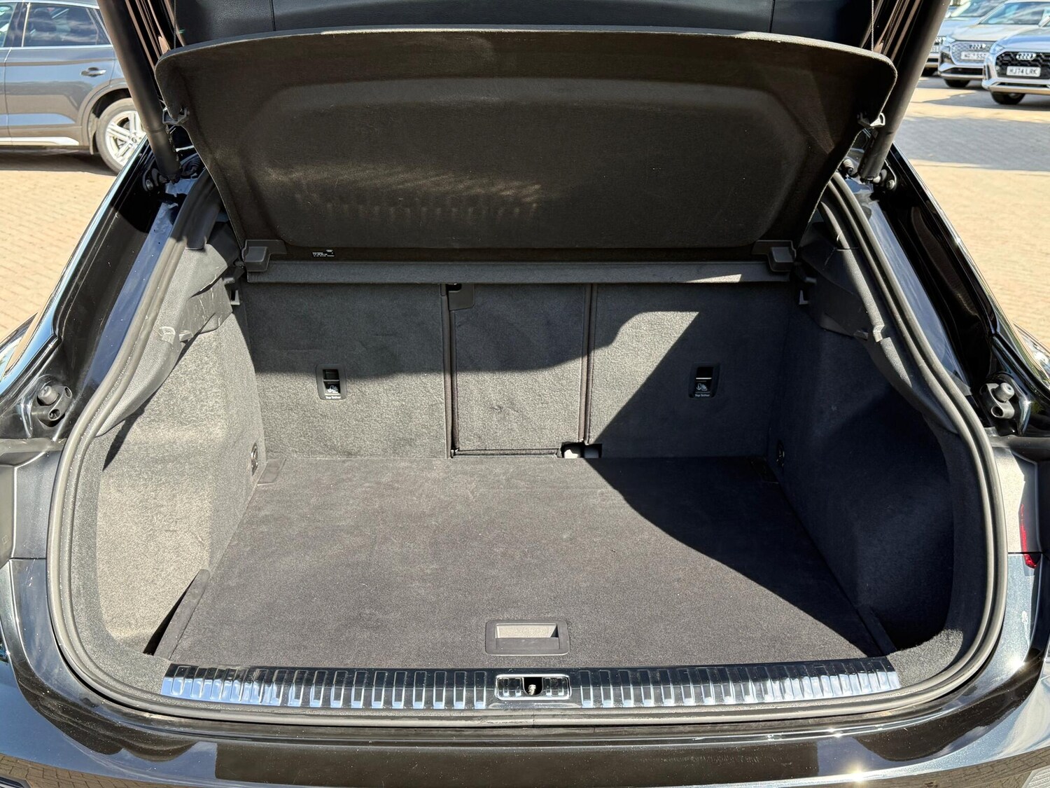 Used Audi Q3 2022 for sale - 76284300: Photo 31