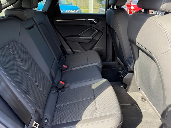 Used Audi Q3 2022 for sale - 76284300: Photo 42