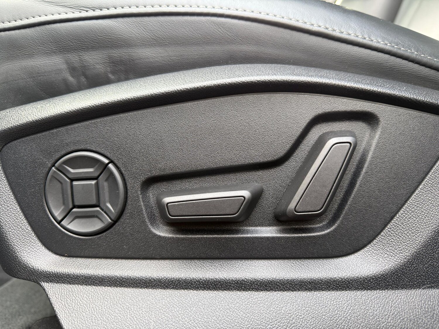 Used Audi Q7 for sale - 77537501: Photo 19