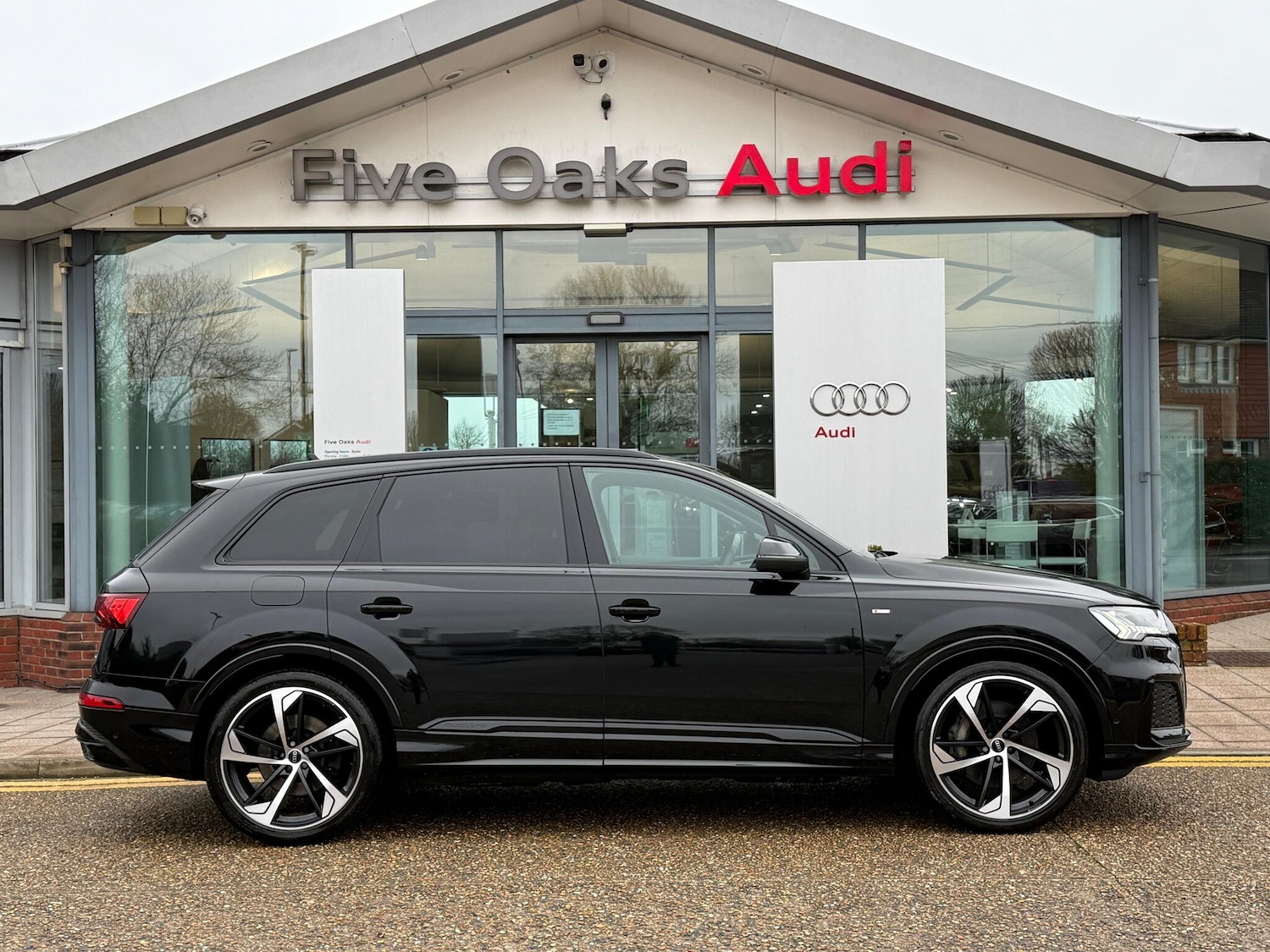 Used Audi Q7 for sale - 77537501: Photo 2