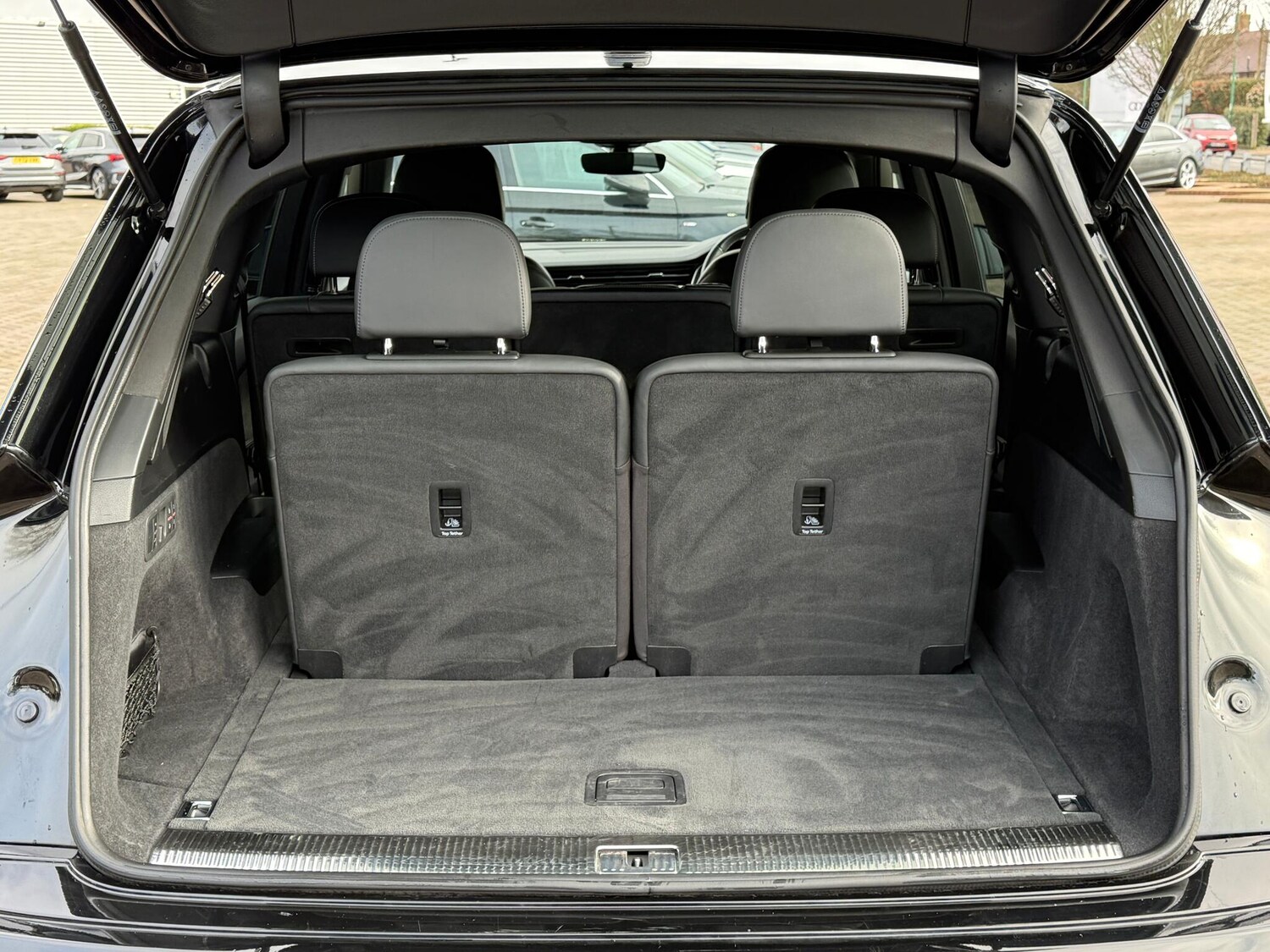 Used Audi Q7 for sale - 77537501: Photo 37