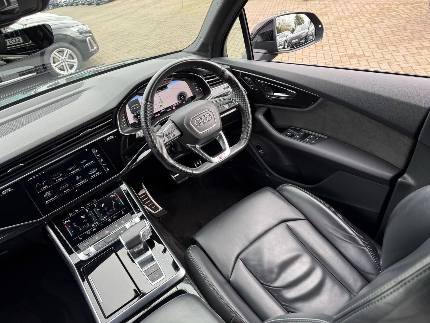 Used Audi Q7 for sale - 77537501: Photo 45