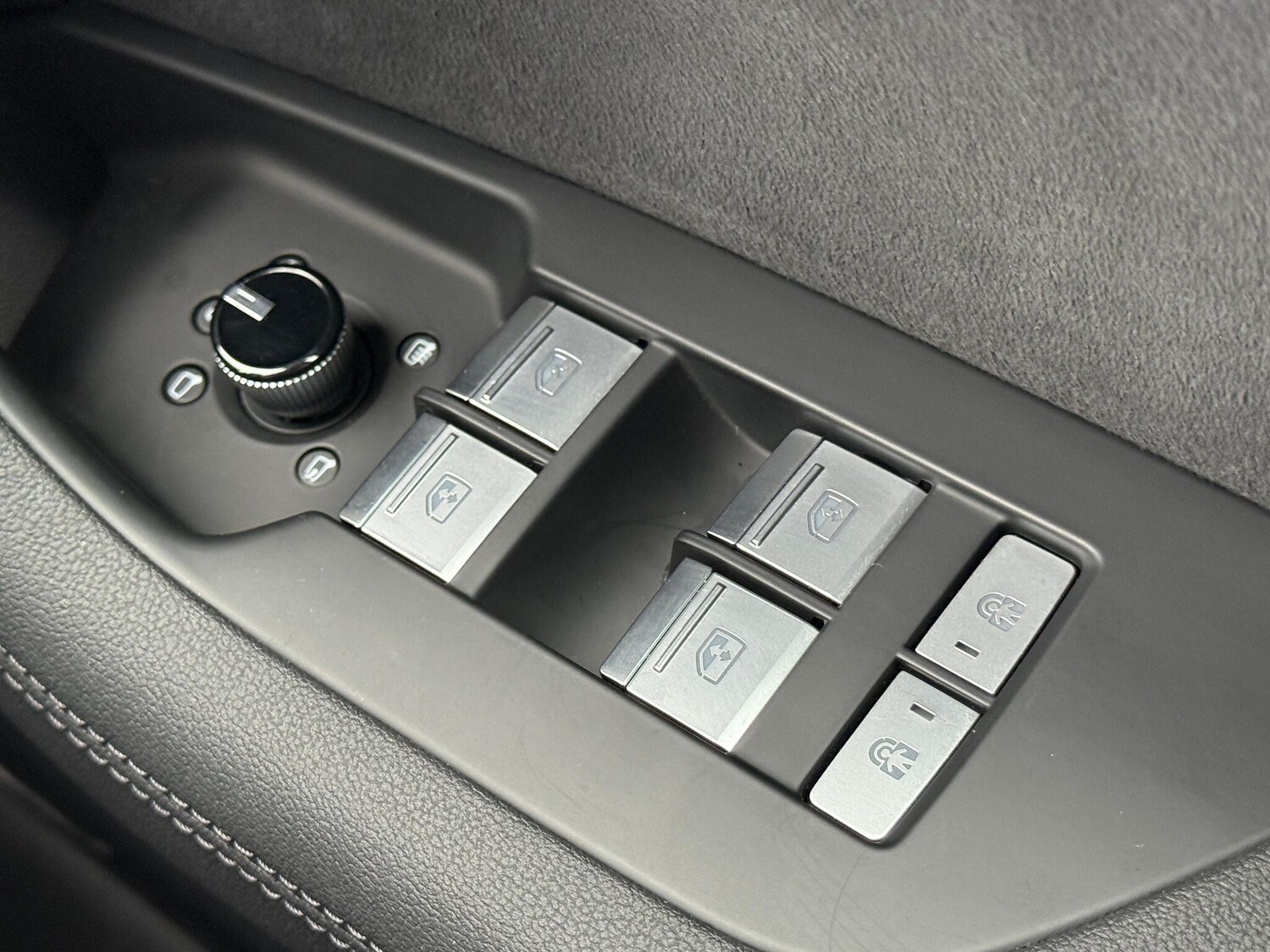 Used Audi RS6 Avant for sale - 77671330: Photo 24