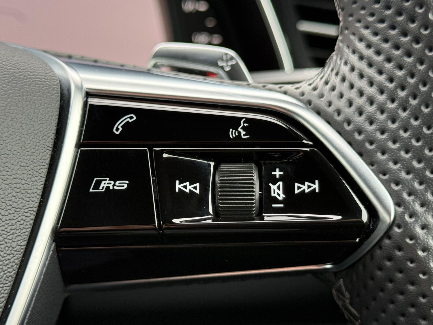 Used Audi RS6 Avant for sale - 77671330: Photo 27