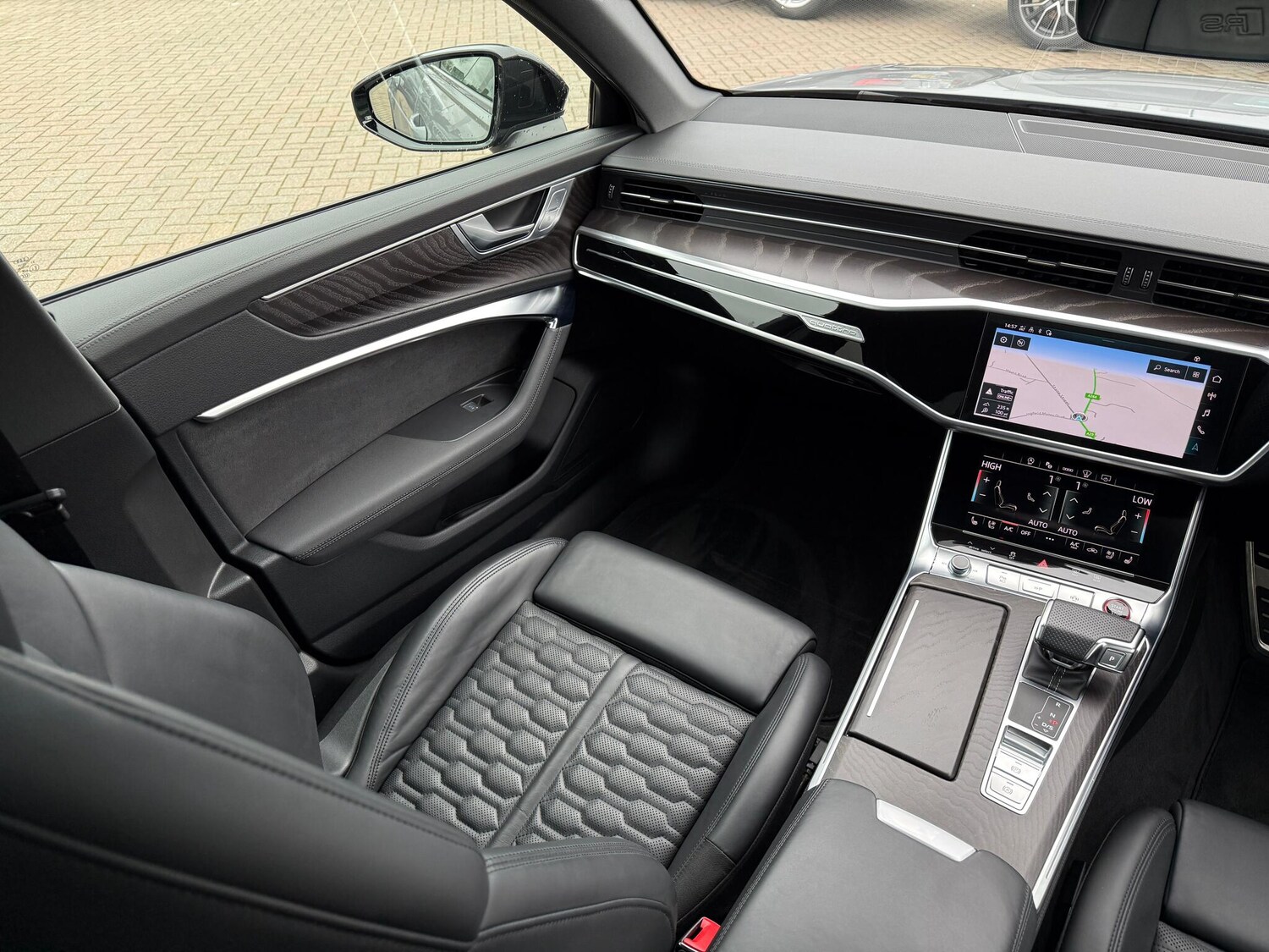 Used Audi RS6 Avant for sale - 77671330: Photo 47