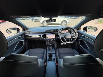 Used Audi Q3 2021 for sale - 76227954: Photo 3
