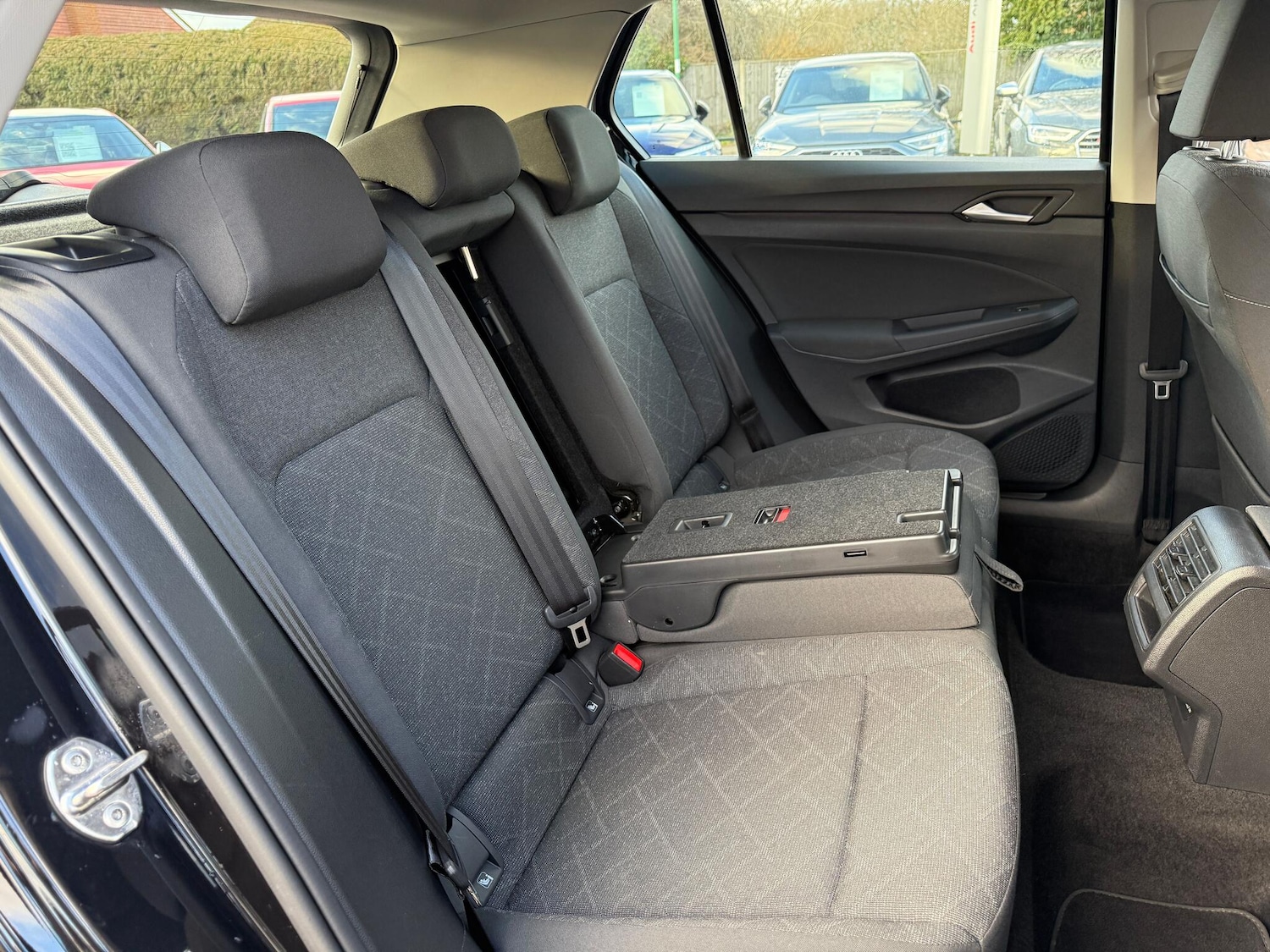 Used Volkswagen Golf for sale - 77267419: Photo 40