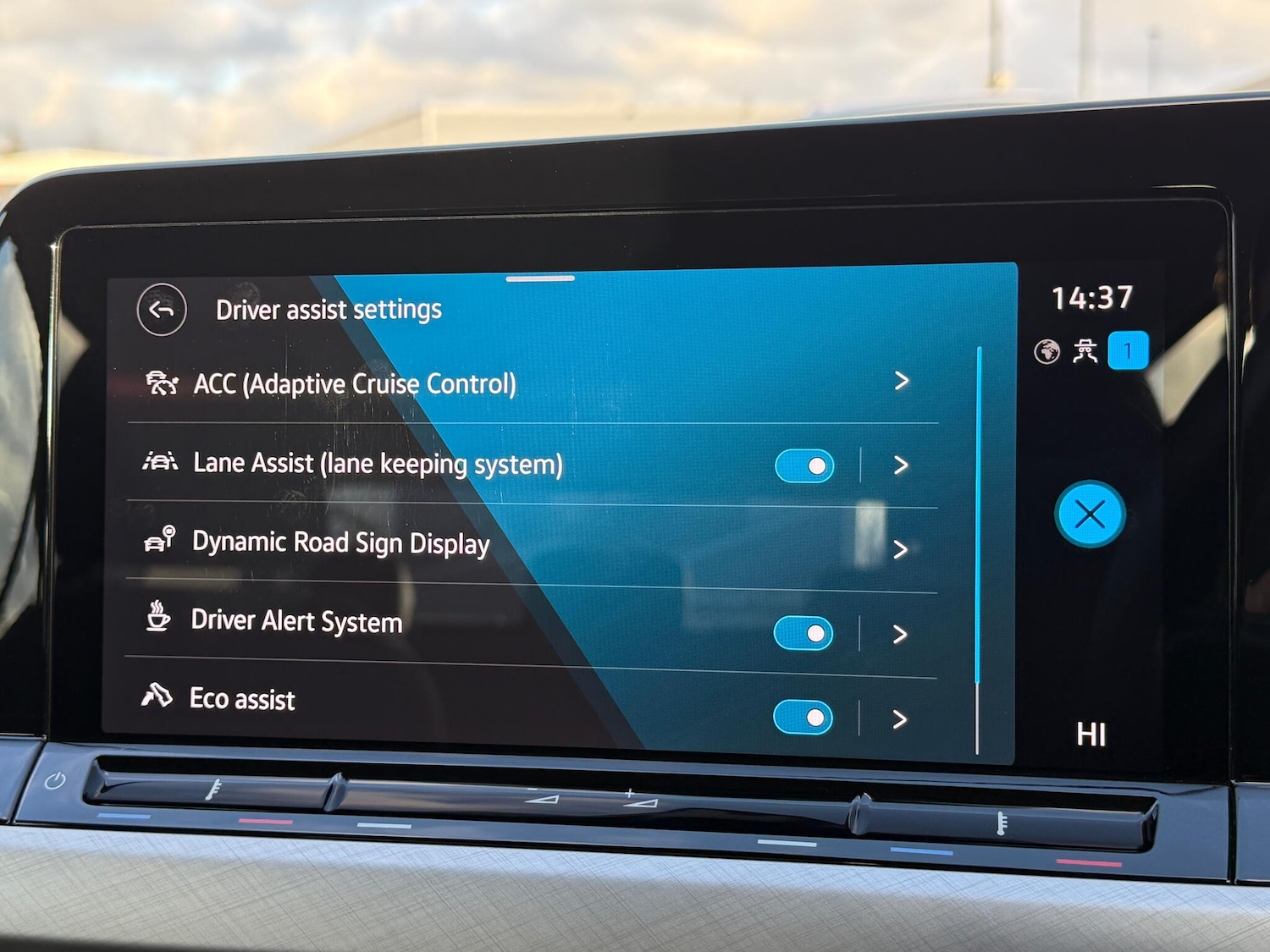 Used Volkswagen Golf for sale - 77267419: Photo 9