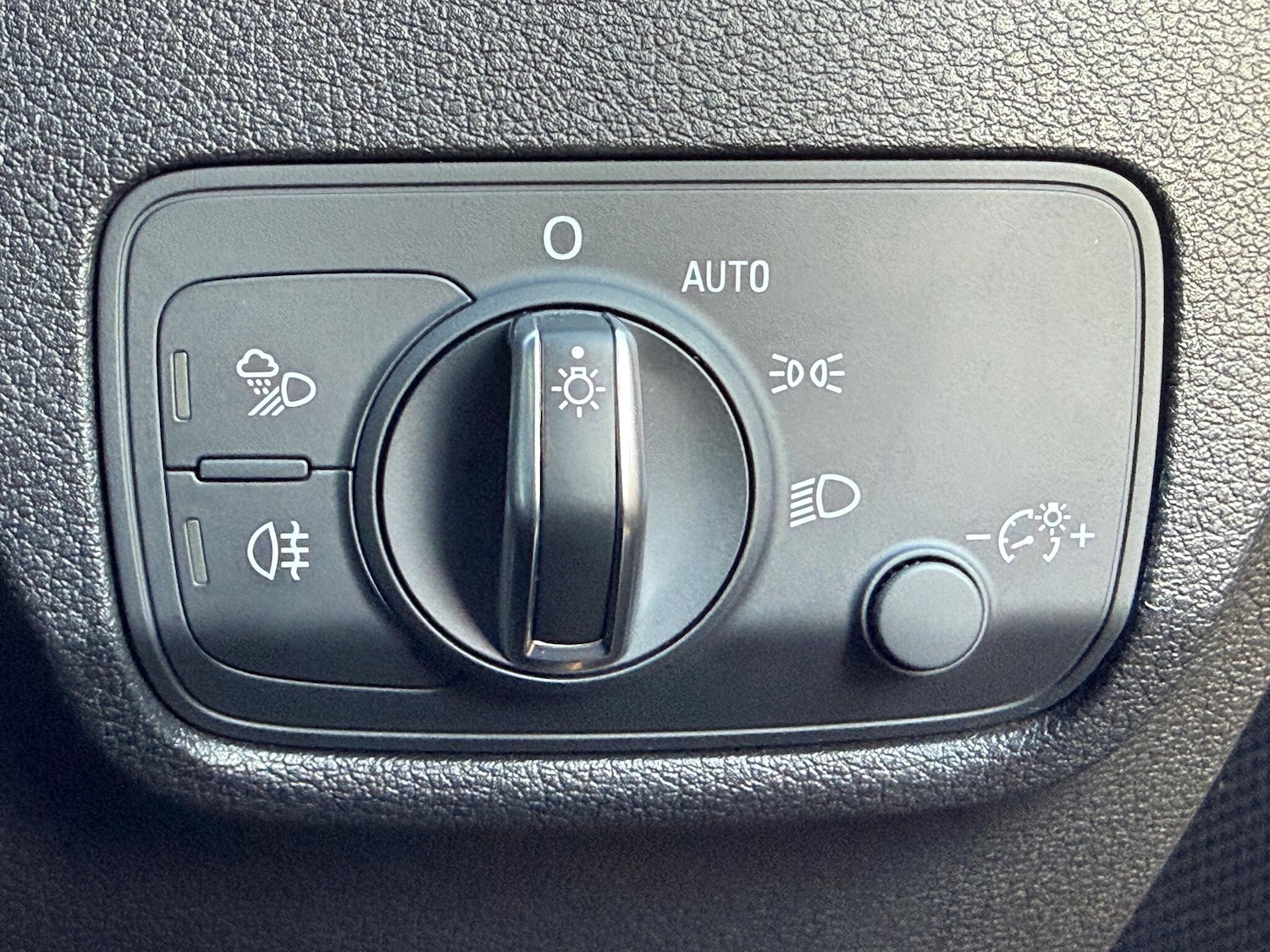 Used Audi Q2 2021 for sale - 77120366: Photo 19