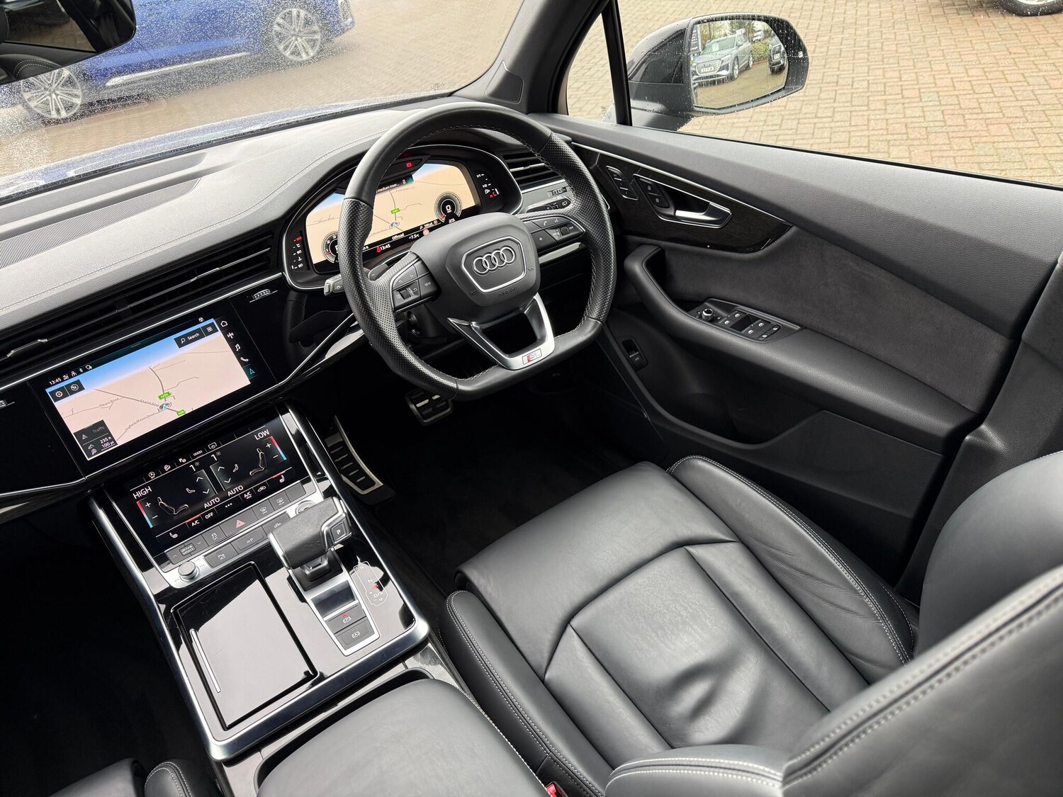 Used Audi Q7 2022 for sale - 77611730: Photo 44