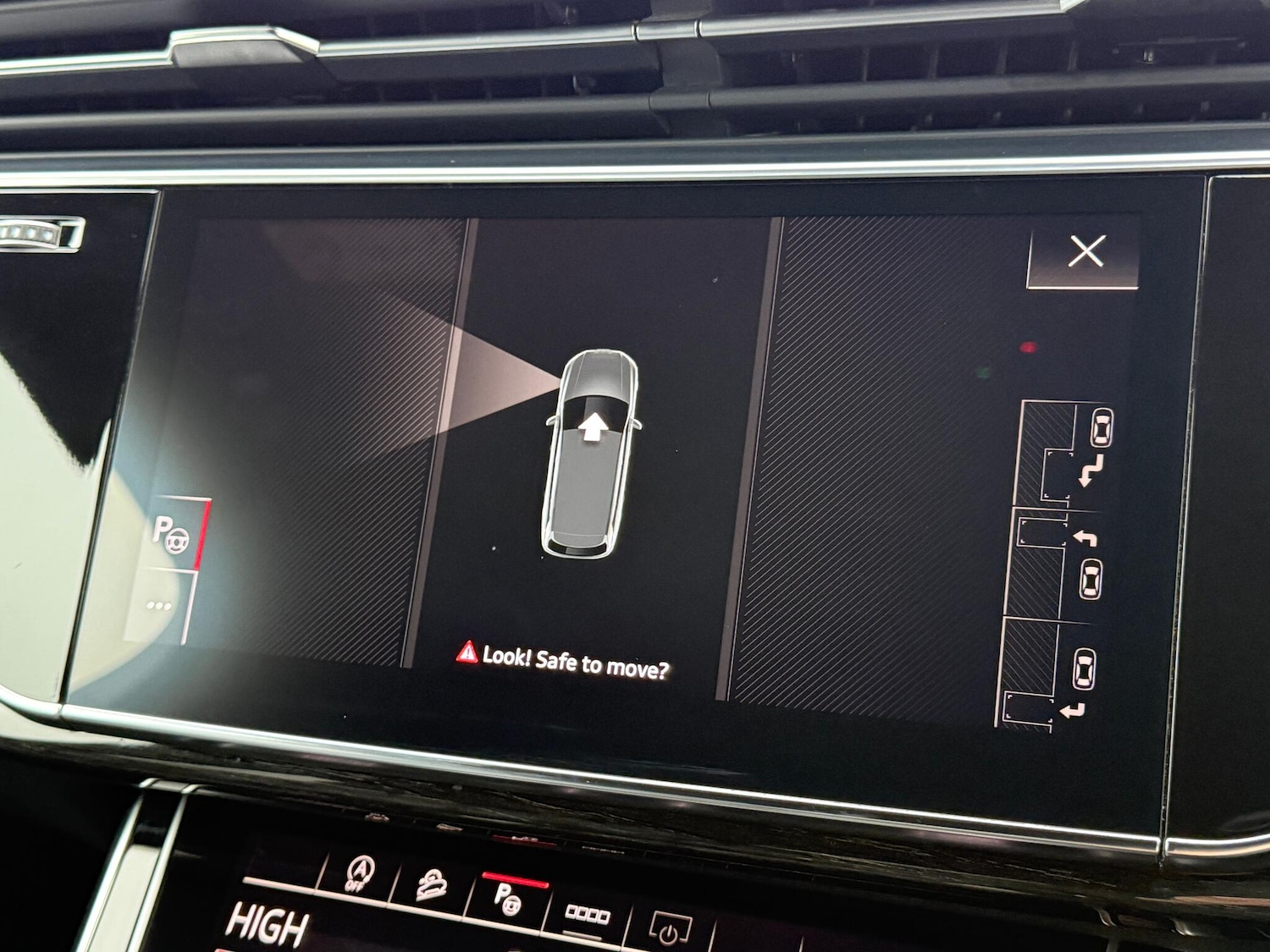 Used Audi Q7 2022 for sale - 77611730: Photo 9