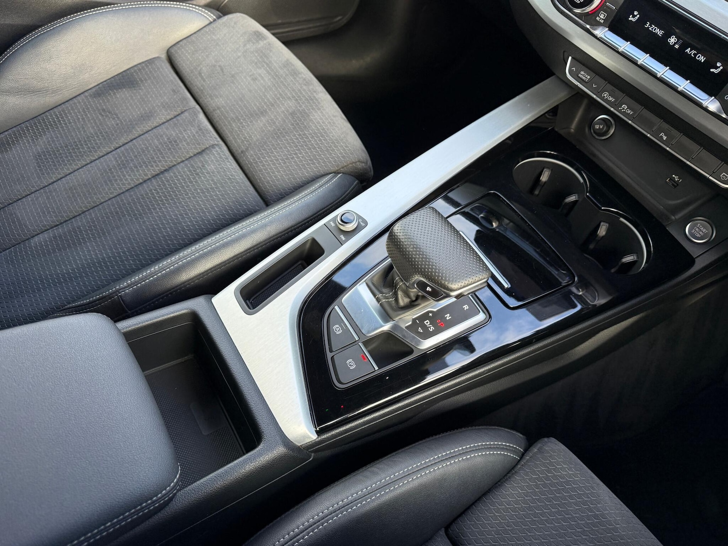 Used Audi A4 2021 for sale - 76597100: Photo 36