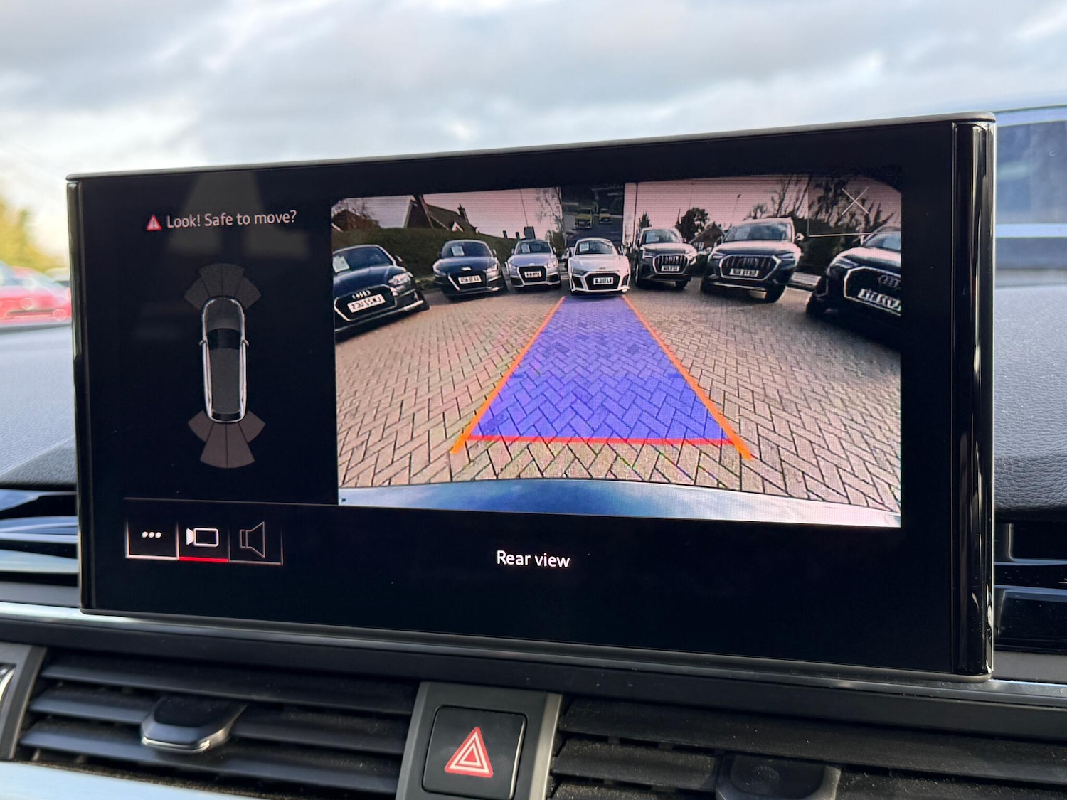 Used Audi A4 2021 for sale - 76597100: Photo 4