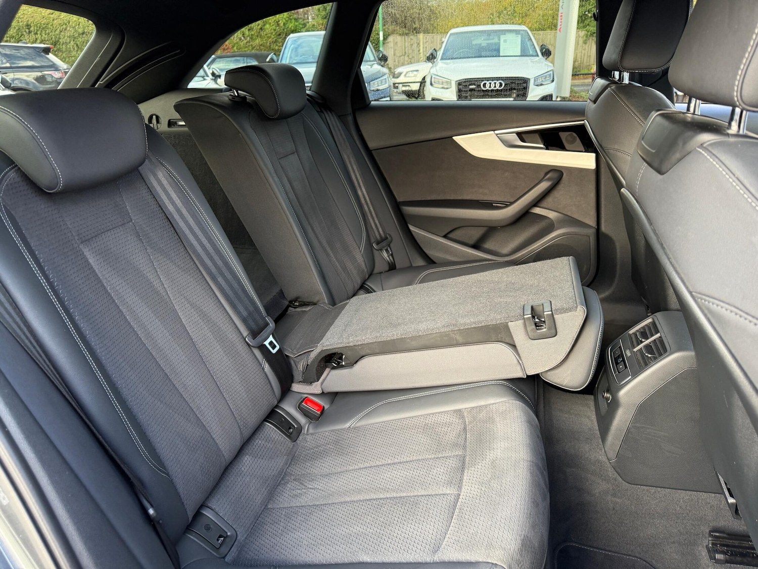 Used Audi A4 2021 for sale - 76597100: Photo 43