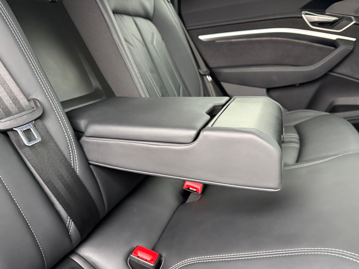 Used Audi Q8 e-tron for sale - 77279724: Photo 45