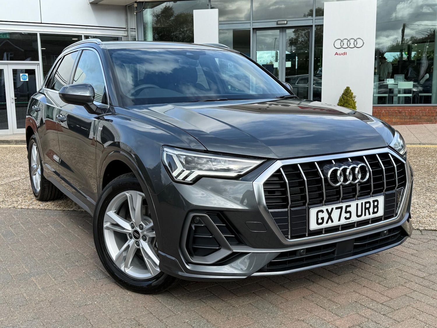 Used Audi Q3 2025 for sale - 76913897: Photo 22
