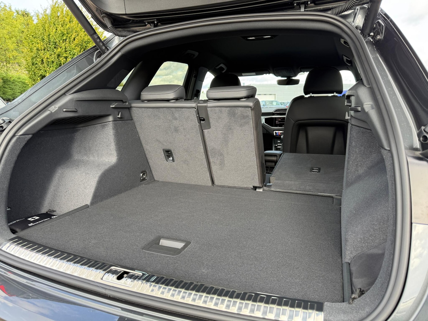 Used Audi Q3 2025 for sale - 76913897: Photo 33