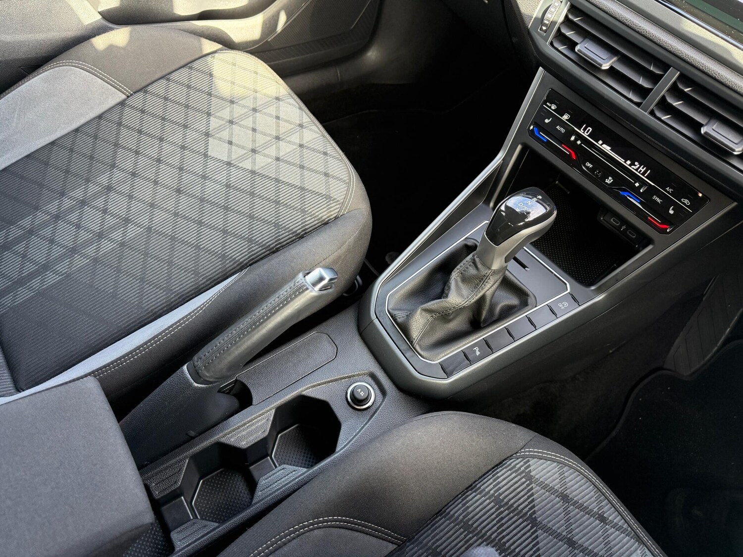 Used Volkswagen Polo 2024 for sale - 77468515: Photo 34