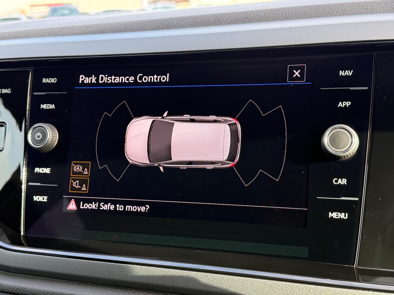 Used Volkswagen Polo 2024 for sale - 77468515: Photo 5