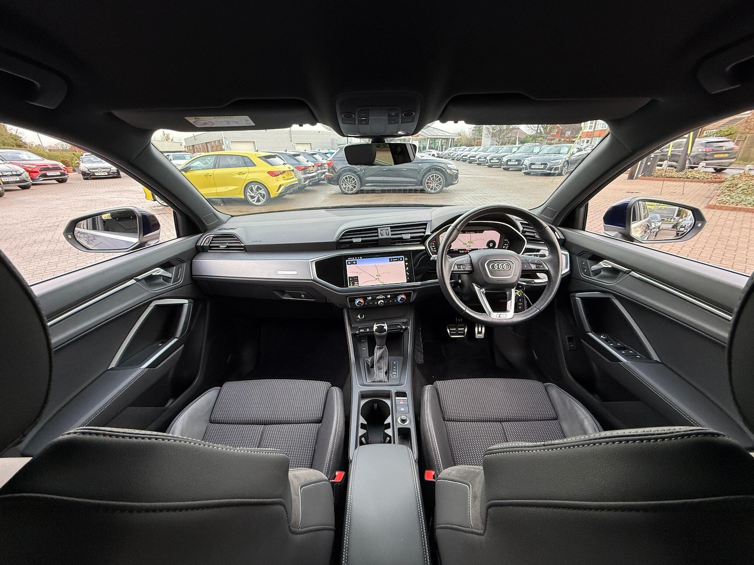 Used Audi Q3 2022 for sale - 76824380: Photo 3