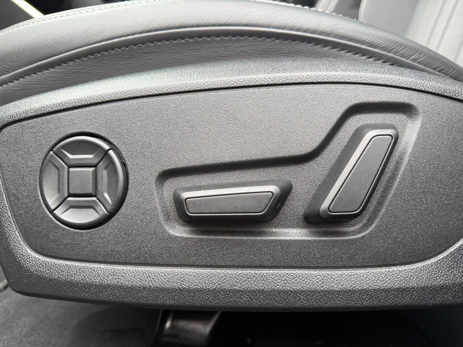 Used Audi A6 Avant for sale - 77684031: Photo 16