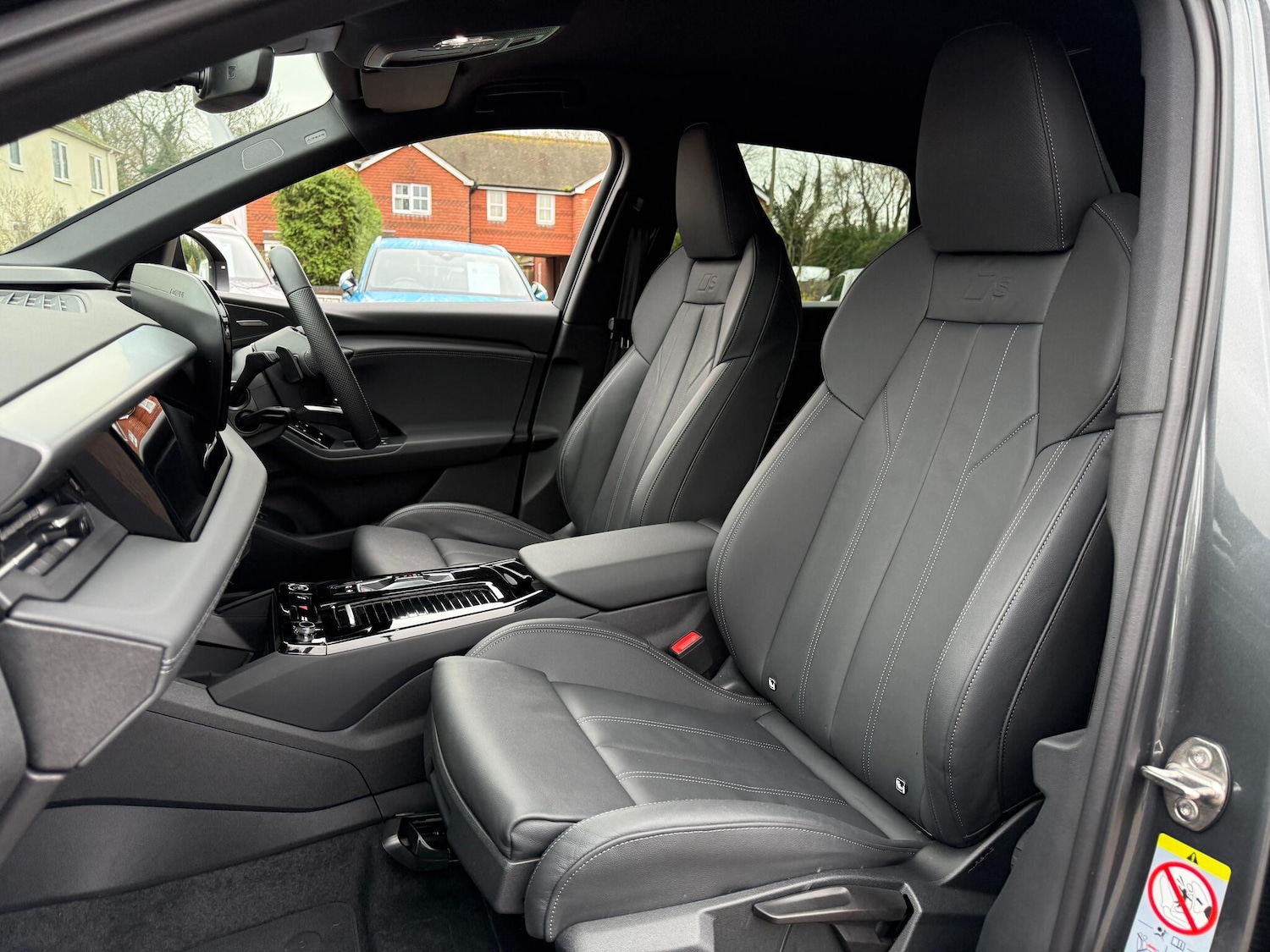 Used Audi Q6 e-tron 2025 for sale - 76866033: Photo 28