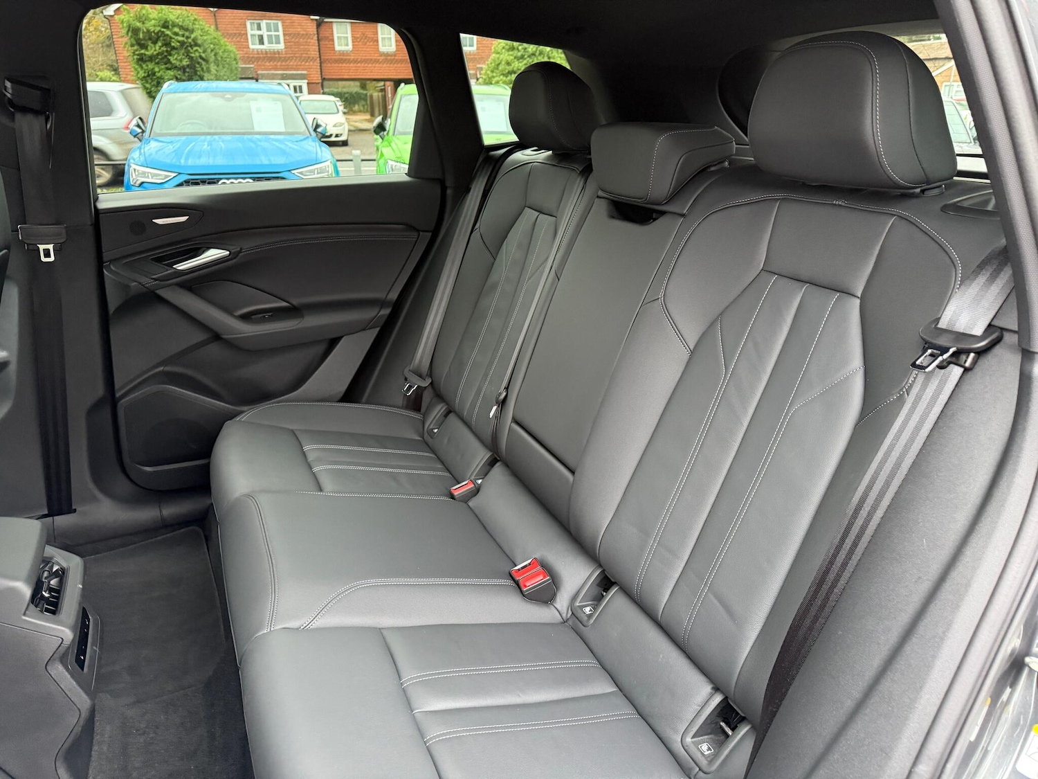 Used Audi Q6 e-tron 2025 for sale - 76866033: Photo 41