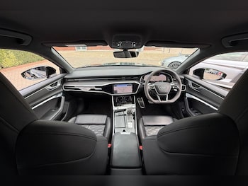 Used Audi RS6 Avant 2023 for sale - 75311950: Photo