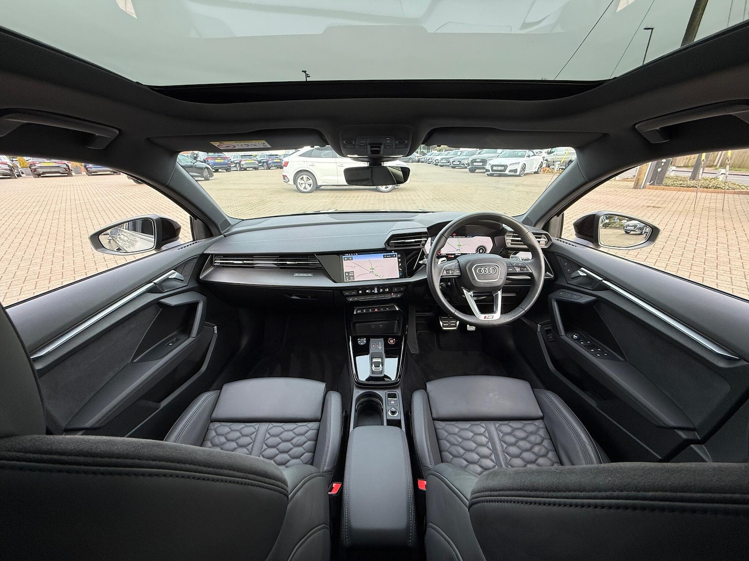 Used Audi RS3 2023 for sale - 77611867: Photo 3