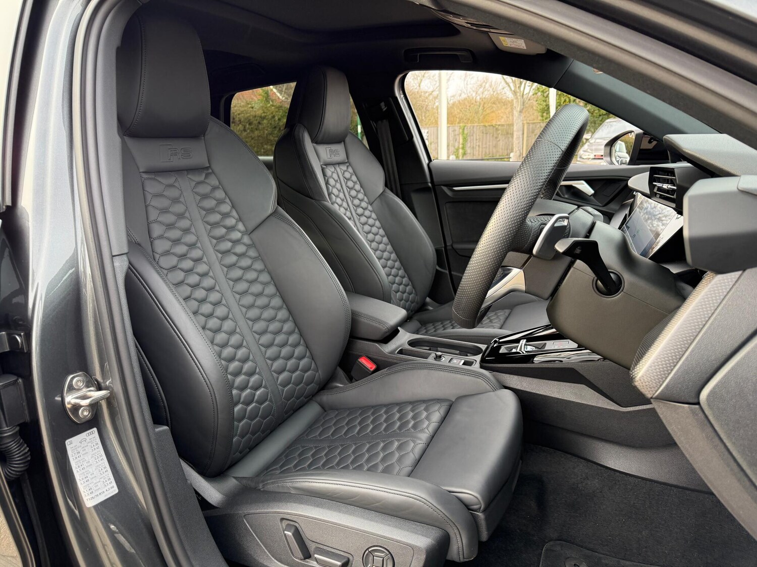 Used Audi RS3 2023 for sale - 77611867: Photo 31