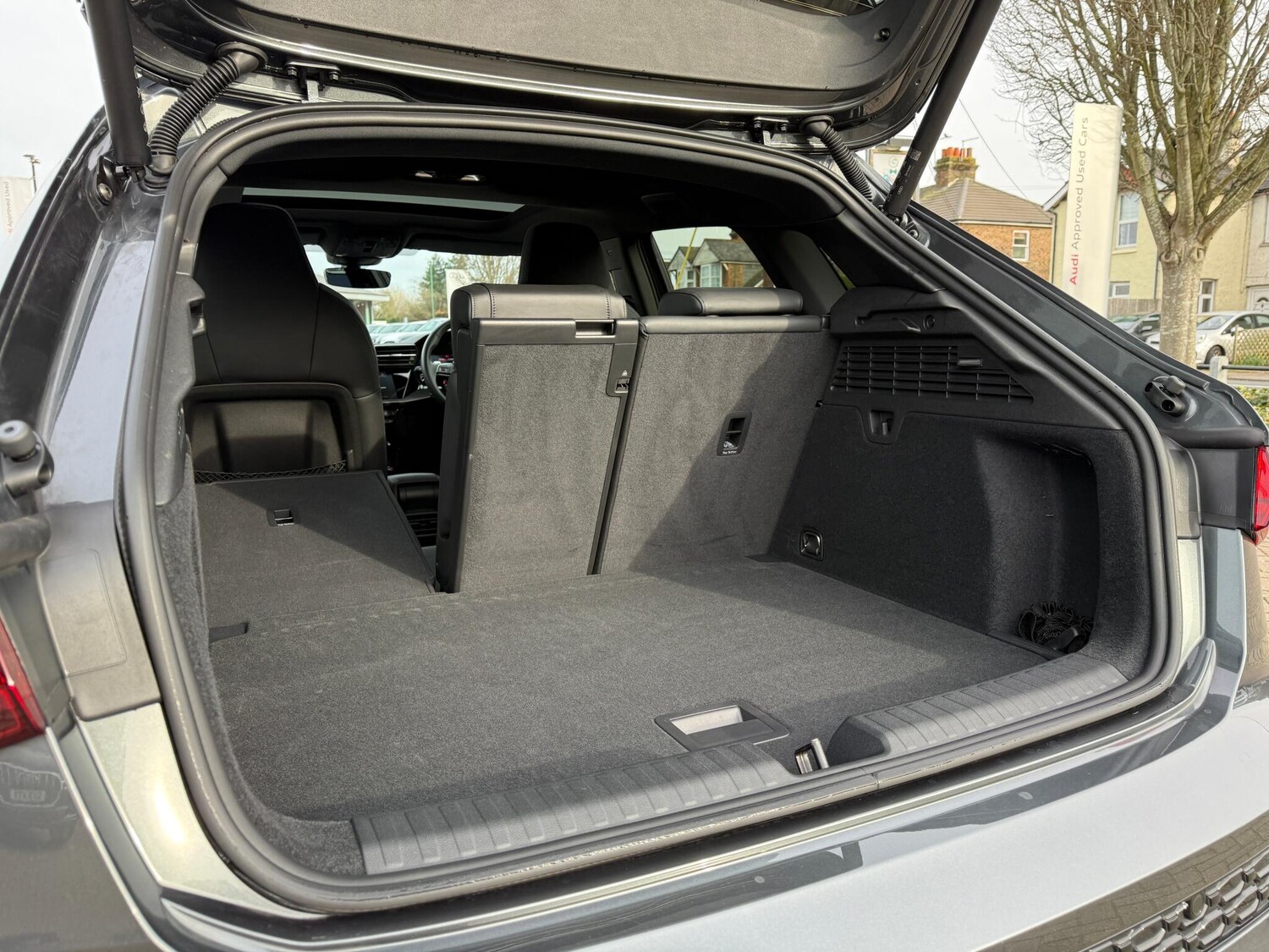 Used Audi RS3 2023 for sale - 77611867: Photo 43