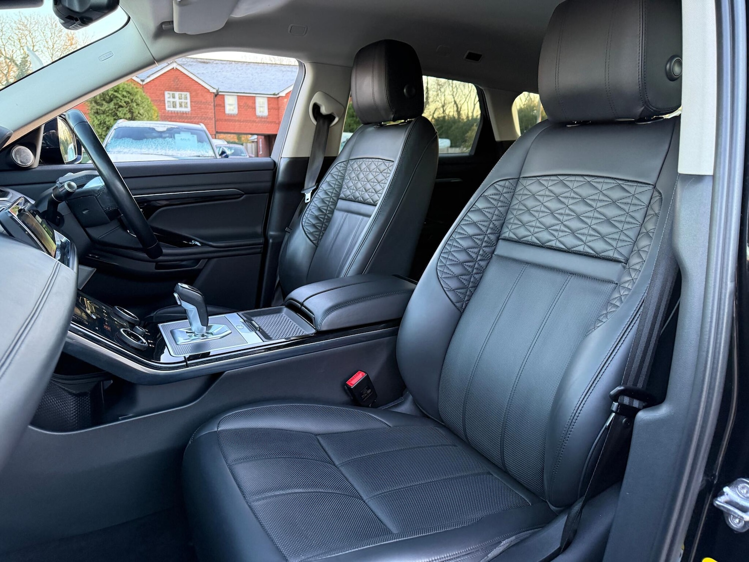 Used Land Rover Range Rover Evoque 2020 for sale - 77143338: Photo 31